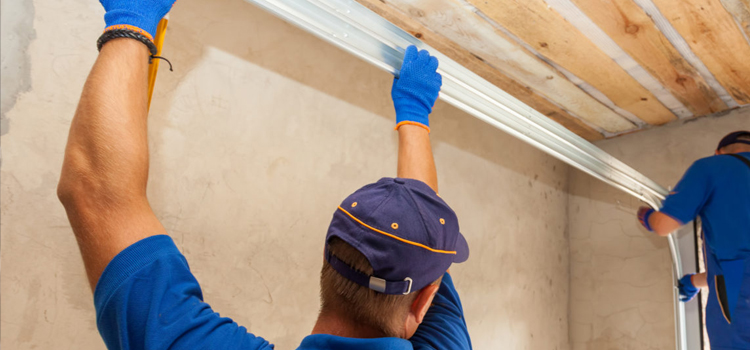 commercial overhead garage door repair in Leesburg